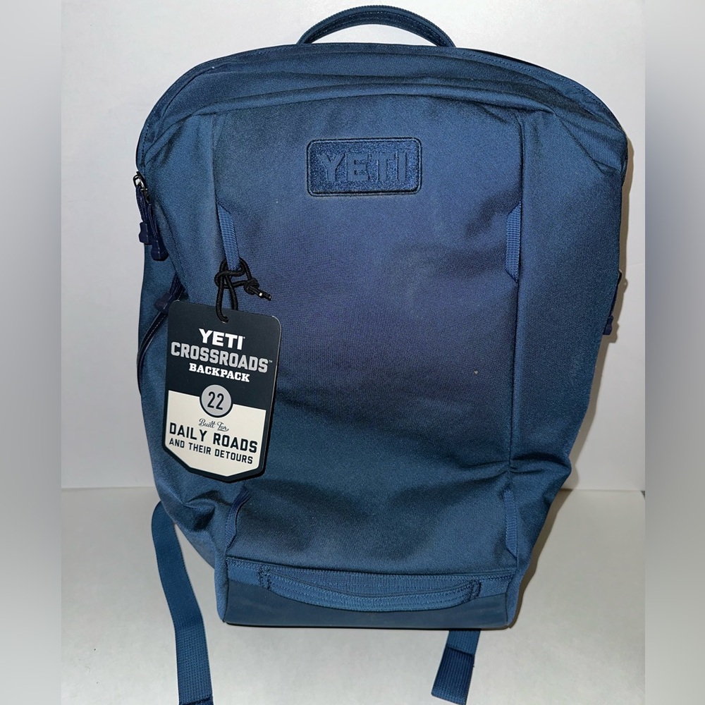 Yeti CROSSROADS 22L CARRY ON BACKPACK